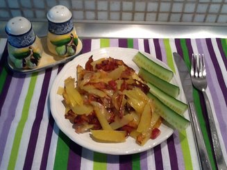 Картофель, жареный с беконом