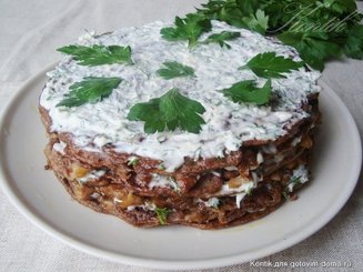 Печеночный торт с шампиньонами