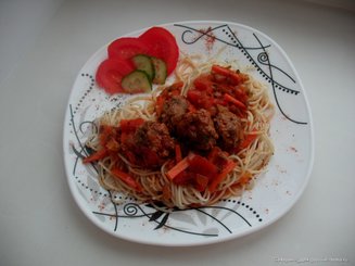 Спагетти с фрикадельками "Sugo"