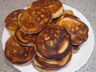 Оладушки творожные с изюмом