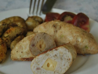 Куриные зразы с сыром в сырном соусе