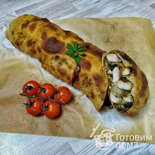 Штрудель с курицей и грибами