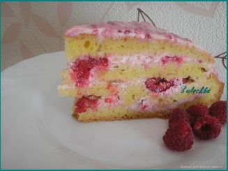 Торт со свежей клубникой