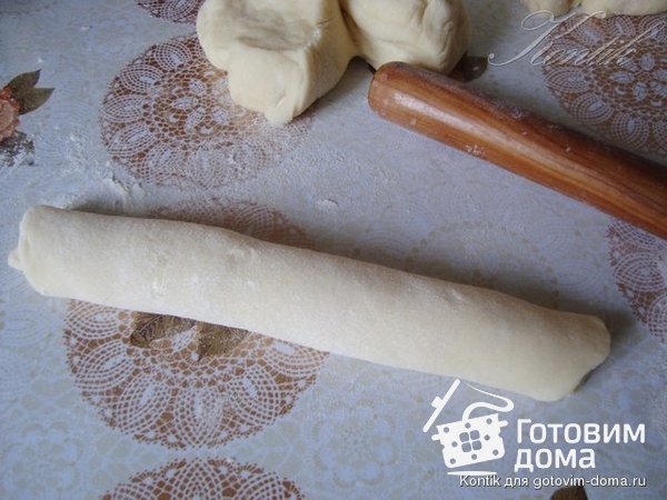 Сдобные булочки-сайки с заварным кремом фото к рецепту 2