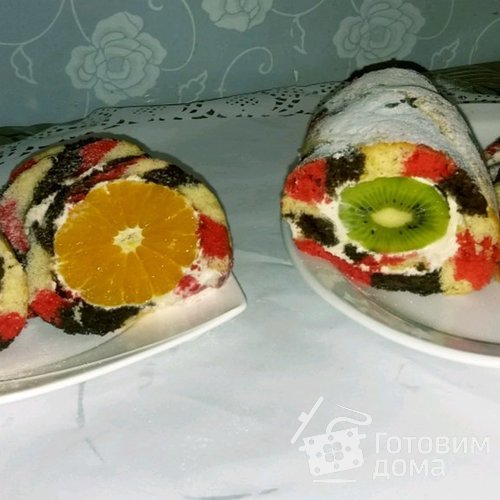 Рулет с фруктами