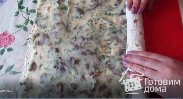 Рулетики из лаваша с картошкой и грибами фото к рецепту 1
