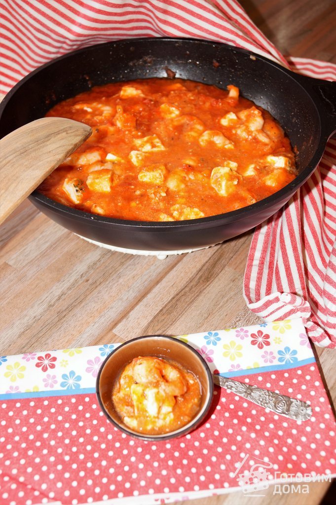 Как приготовить креветки в томатном соусе с фетой: рецепт