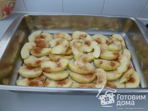 Пирог яблочный с молоком и маслом фото к рецепту 6