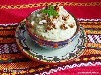Паштет-дип из кабачков с брынзой