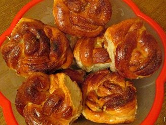 Эстонский венок с корицей и маком