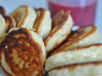 Пышные оладушки на дрожжах