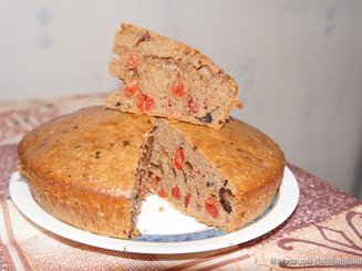 Кофейный кекс с вишней и черносливом