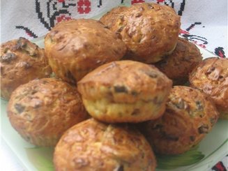 кабачковые кексы с луком и беконом