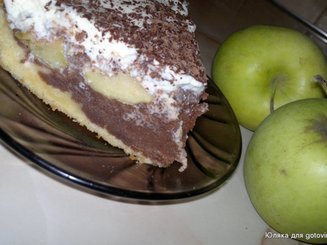 Пляцок волны Дуная с яблоками