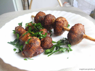 Шашлык из шампиньонов в духовке