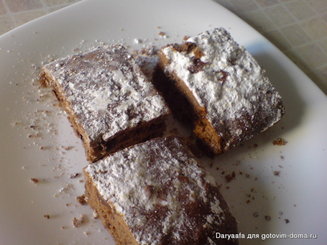 Шоколадный кекс с черносливом