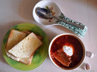 Борщ на ребрышках