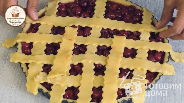 Американский вишневый пирог фото к рецепту 10