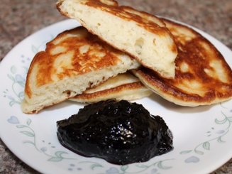 Пышные оладушки на дрожжах