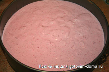 Торт с клубничным муссом и желе фото к рецепту 1