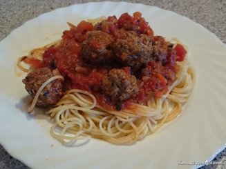 Спагетти с фрикадельками "Sugo"
