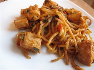 Спагетти с курицей