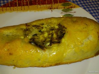 Расстегаи с капустой и яйцами