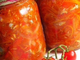 Зимний салат из скумбрии с овощами в томате "Рыбка моя"