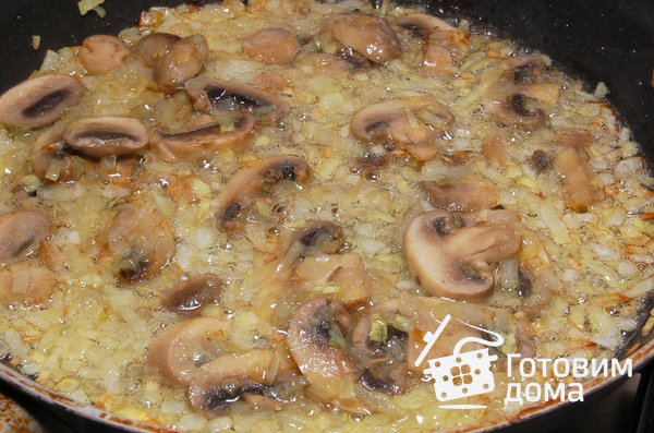 Семга со сливочным соусом и грибами фото к рецепту 3