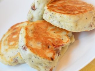 Пышные оладушки на дрожжах