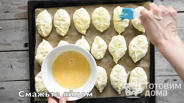 Пирожки с курицей, капустой и картошкой из теста на йогурте фото к рецепту 10