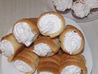 Белковый заварной крем с желирующим сахаром (мой вариант)