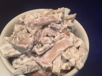 Салат из языка с орехами
