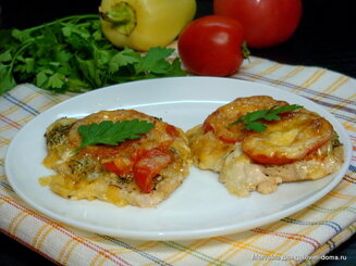 Куриные грудки, запеченные под сыром