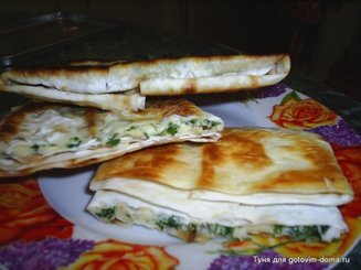 Ека или Горячая закуска из лаваша с сыром и зеленью