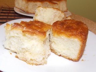 Сахарные булочки с медовой глазурью "Roulé au miel"