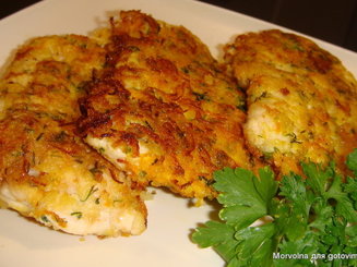 Куриные отбивные в морковной панировке