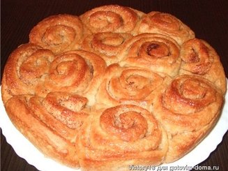 Сахарные булочки с медовой глазурью "Roulé au miel"