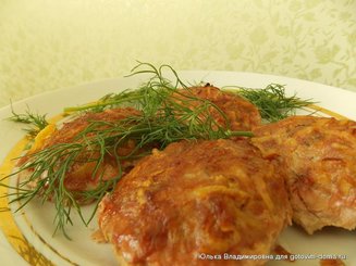Запеченные котлеты из мяса с картофелем