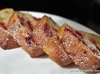 Марципановый кекс с ревенем и клубникой