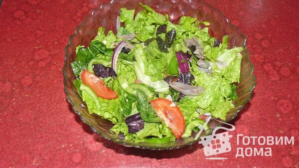 Легкий летний салат с желудками фото к рецепту 6