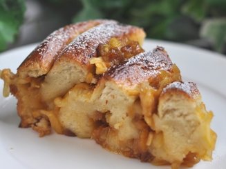 Пирог "улитка" с яблоками и курагой