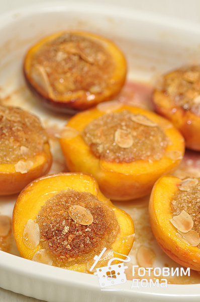 Запеченные персики, фаршированные миндалем фото к рецепту 12