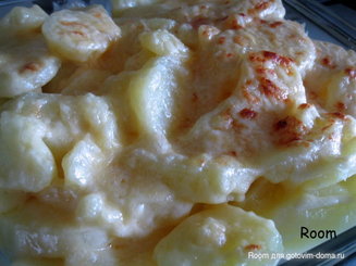Картофель, запеченный с сыром