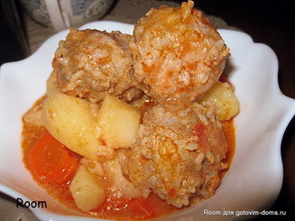 Юварлакя коккинисто (тефтели в соусе)