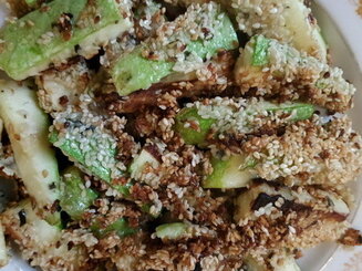 Кабачковые пальчики в кунжуте
