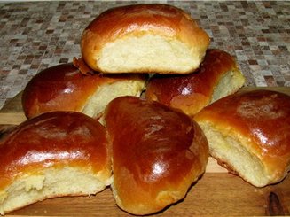 Сдобный хлеб с узором