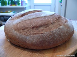Деревенский ржаной хлеб на дрожжах