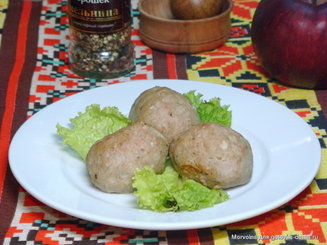 Куриные котлеты с яблоком