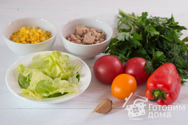 Салат с тунцом и кукурузой фото к рецепту 1